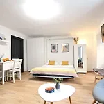 D & L Dobrinj