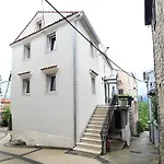 D & L Dobrinj