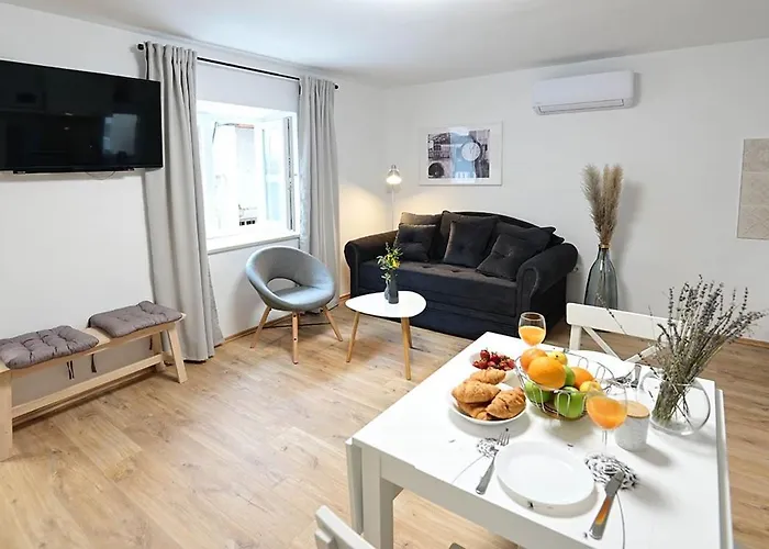 Apartman D & L Dobrinj